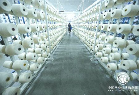 原料價高 產能過剩 PTA產業(yè)亟待一體化發(fā)展脫貧解困