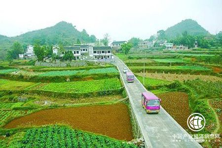 山西擬三年改造農(nóng)村公路5.6萬(wàn)公里 建旅游公路4千公里