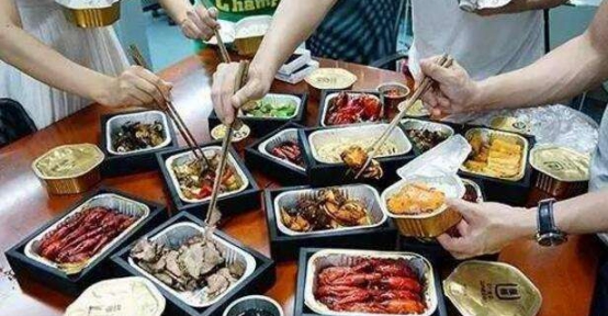 這項產業(yè)每天為中國人節(jié)約2000年時間，卻因為環(huán)保主義者而深陷冤情