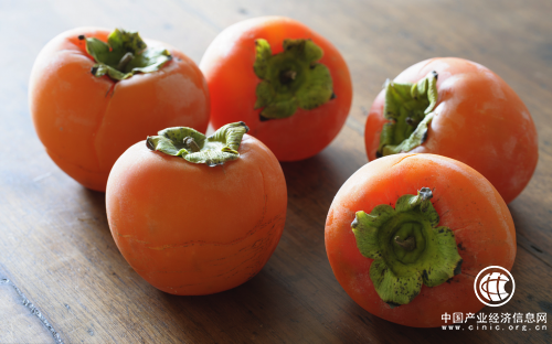 方家鋪?zhàn)樱荷钋锸逞a(bǔ)吃什么？首推小米、芡實(shí)