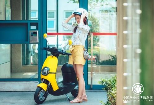 小身材，大智慧，雅迪羅曼滿足你對通勤電動車的所有想象