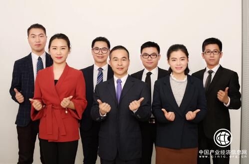 鋼票網(wǎng)成功掛牌新四板 正式邁入資本市場(chǎng)大門(mén)