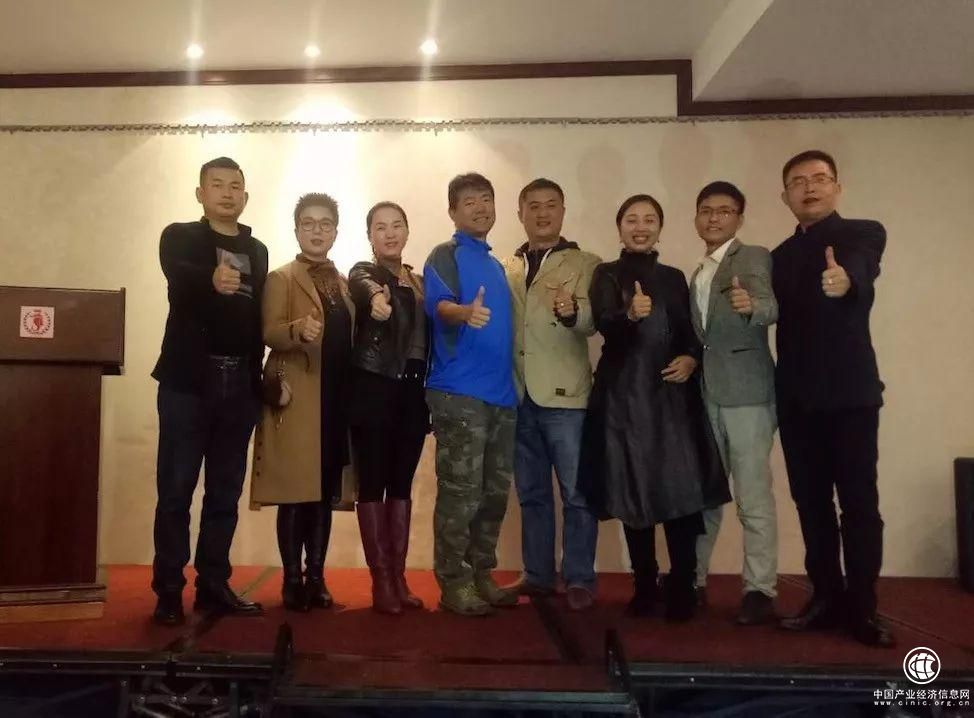 熱烈祝賀環(huán)球悅旅會湖南分公司成立暨授牌儀式圓滿成功