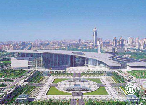 ?暢充科技手機充電新服務(wù)進駐上?？萍拣^、自然博物館