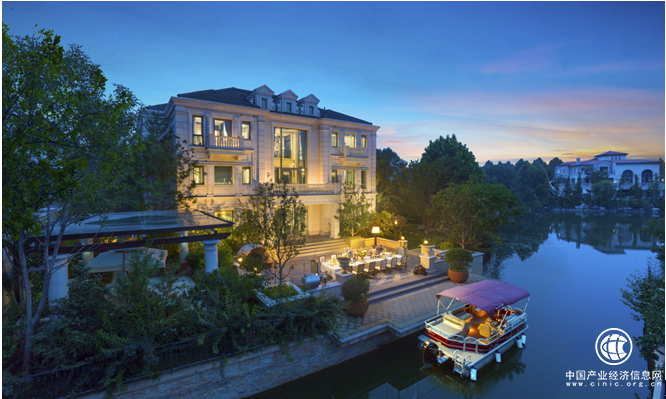 魯能格拉斯揭秘別墅逆市場原因