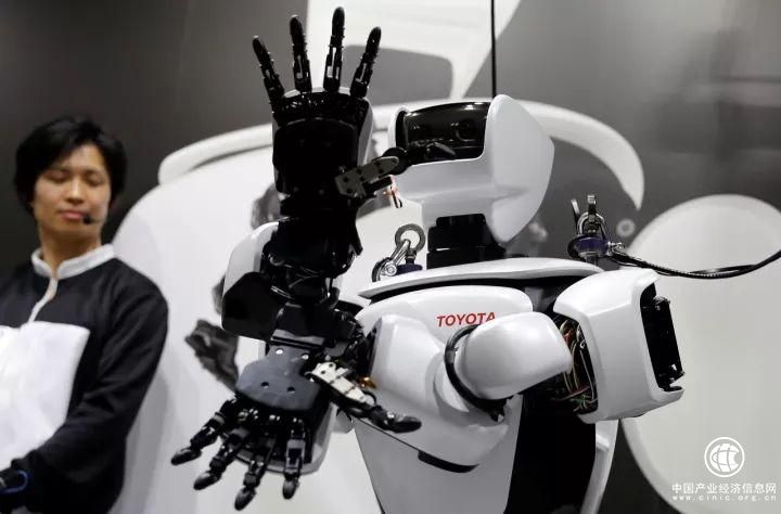 K線(xiàn)焦點(diǎn)丨豐田汽車(chē)固執(zhí)“育人”的背后