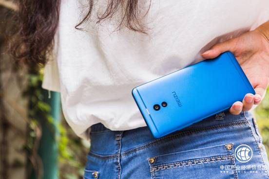 雙12千元手機之王 魅藍(lán)Note 6銷量猛增1000%