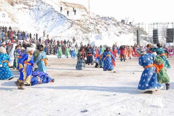 冰雪旅游季開(kāi)啟 多地冰雪旅游項(xiàng)目紛紛上新