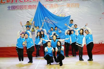 校園輕騎兵文藝小分隊到勐海、黃石開展演出