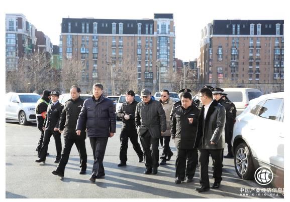 市場火價格穩(wěn) 錦繡大地春節(jié)保供應(yīng)獲海淀區(qū)領(lǐng)導(dǎo)點贊