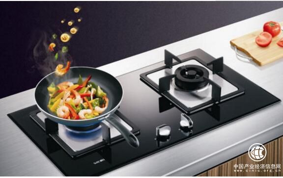 燃?xì)饩咝袠I(yè)歷經(jīng)40年創(chuàng)新發(fā)展成就逾800億元銷售市場(chǎng)