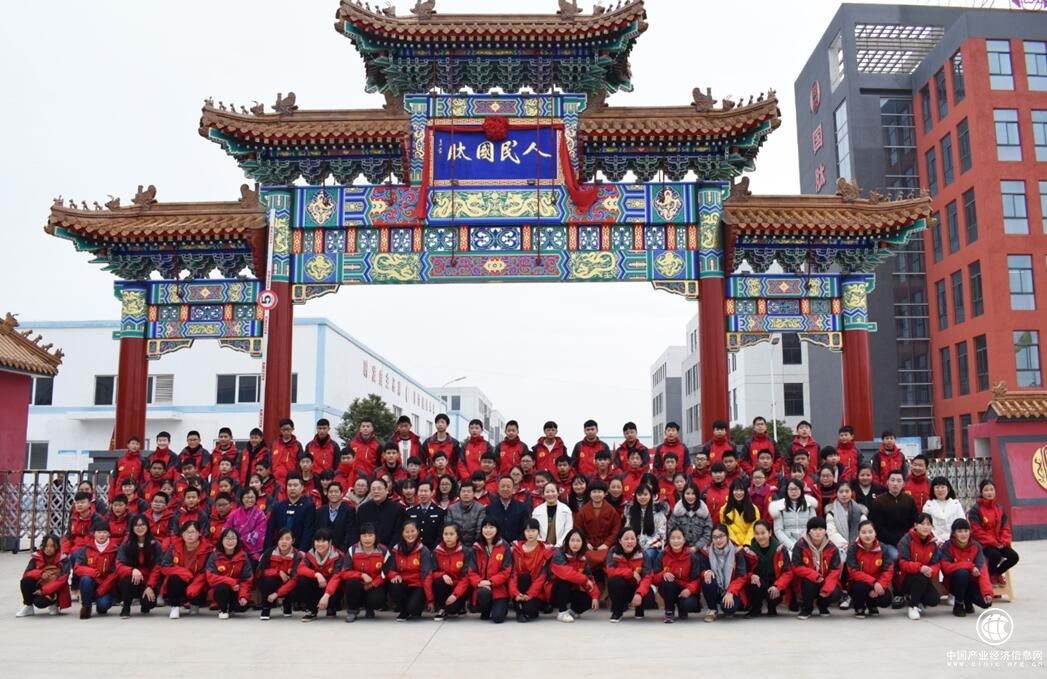 青春扶貧攜愛起航——安徽國肽助學冬令營青年志愿行動溫馨啟動