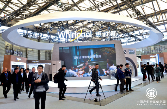 惠而浦2018AWE秀實(shí)力 高端智能新品引圍觀