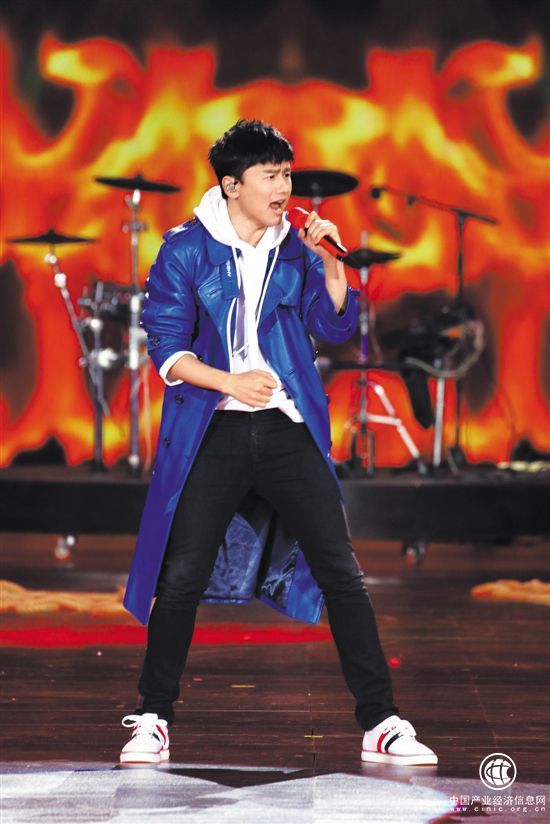 綜藝節(jié)目錄制要不要那么拼？