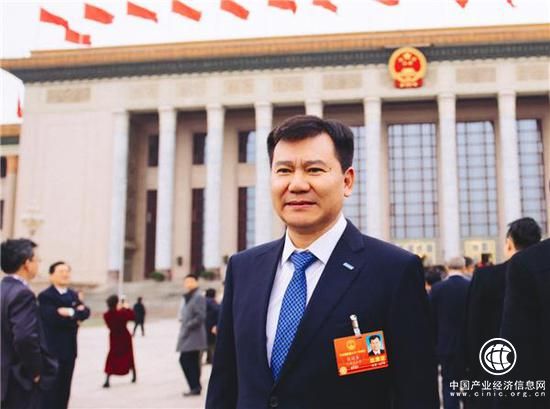 從“老委員”到“新代表”，張近東改不了的是這個牽掛……