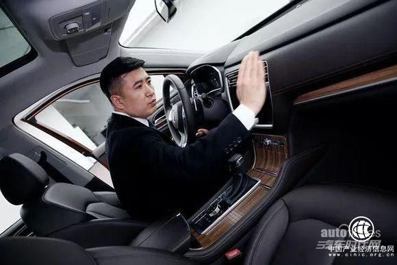 內(nèi)心強大、深藏不露，榮威RX8要做比榮威RX5更強的“強者”