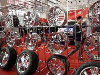 汽車零部件應(yīng)對貿(mào)易保護(hù)主義需攻守兼?zhèn)?></a></div><!-- img end -->	<div   id=