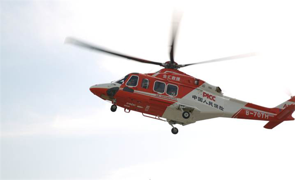 保障出行安全 人保財(cái)險(xiǎn)北京市分公司開展清明節(jié)空中巡航公益活動