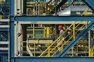 抱怨的少了 創(chuàng)業(yè)的多了 國企去產(chǎn)能“分流洪峰”平穩(wěn)度過