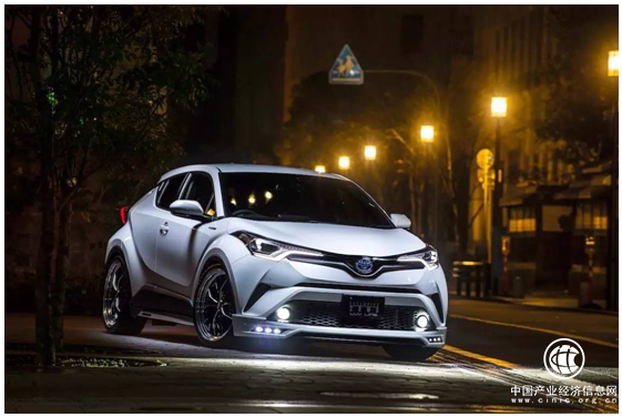 豐田C-HR、奕澤即將亮相 小SUV細(xì)分市場競爭進(jìn)入白熱化