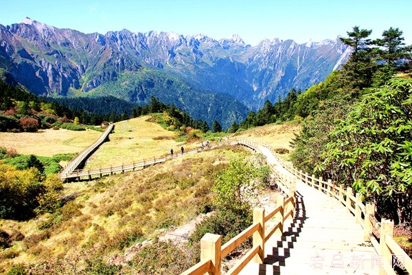 景區(qū)發(fā)展應從依賴門票向提升品質(zhì)轉(zhuǎn)型