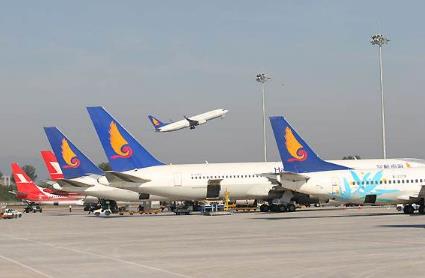 民航局回應機票高價退改簽問題，已責令展開調(diào)查