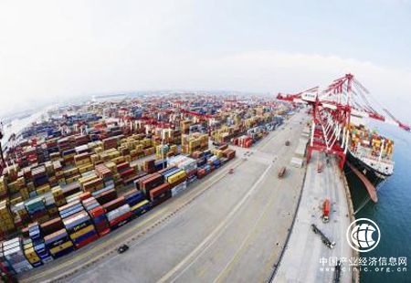 今年前4個(gè)月我國外貿(mào)進(jìn)出口比去年同期增長8.9%