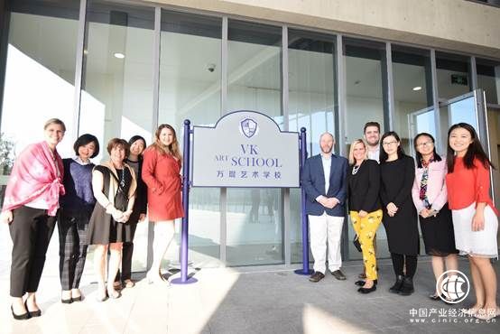藝術(shù)留學(xué)找中介，不如從小做打算讀杭州萬琨藝術(shù)學(xué)校！
