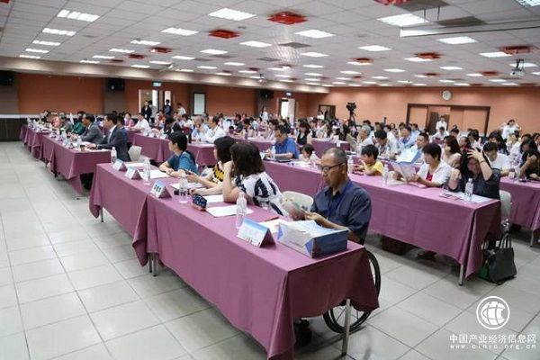 攜手兩岸情，共筑五創(chuàng)夢(mèng) ——第三屆“五創(chuàng)”高峰論壇在臺(tái)北隆重舉行