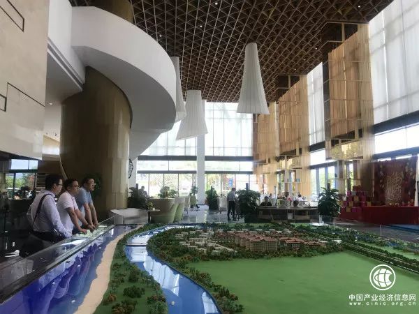 商務部白明：不排除海南設立其他新區(qū)的可能