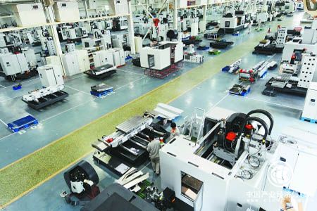 我國(guó)工業(yè)邁向中高端要過(guò)三道坎