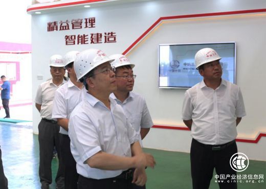 河北省工信廳副廳長(zhǎng)段潤(rùn)保一行蒞臨京張六標(biāo)調(diào)研高鐵智能制造新模式