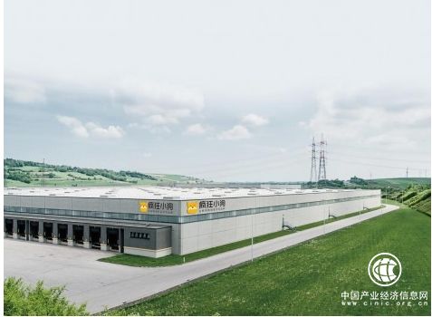 瘋狂小狗寵物食品:以人類食品安全標(biāo)準(zhǔn)研制健康狗糧