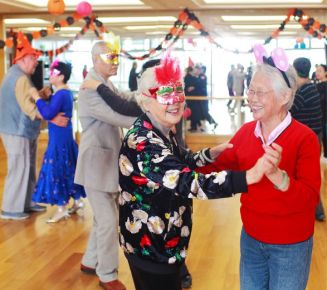 泰康之家申園創(chuàng)新服務模式，引領滬上養(yǎng)老潮流