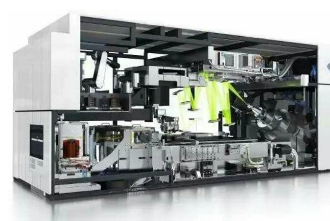 解決IC制造“卡脖子”難題 光刻機(jī)設(shè)備需持續(xù)性投入