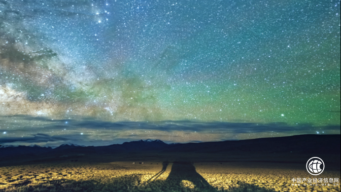 對話國學魅力 簡一攜哲學大咖楊立華探討當代中國哲學精神