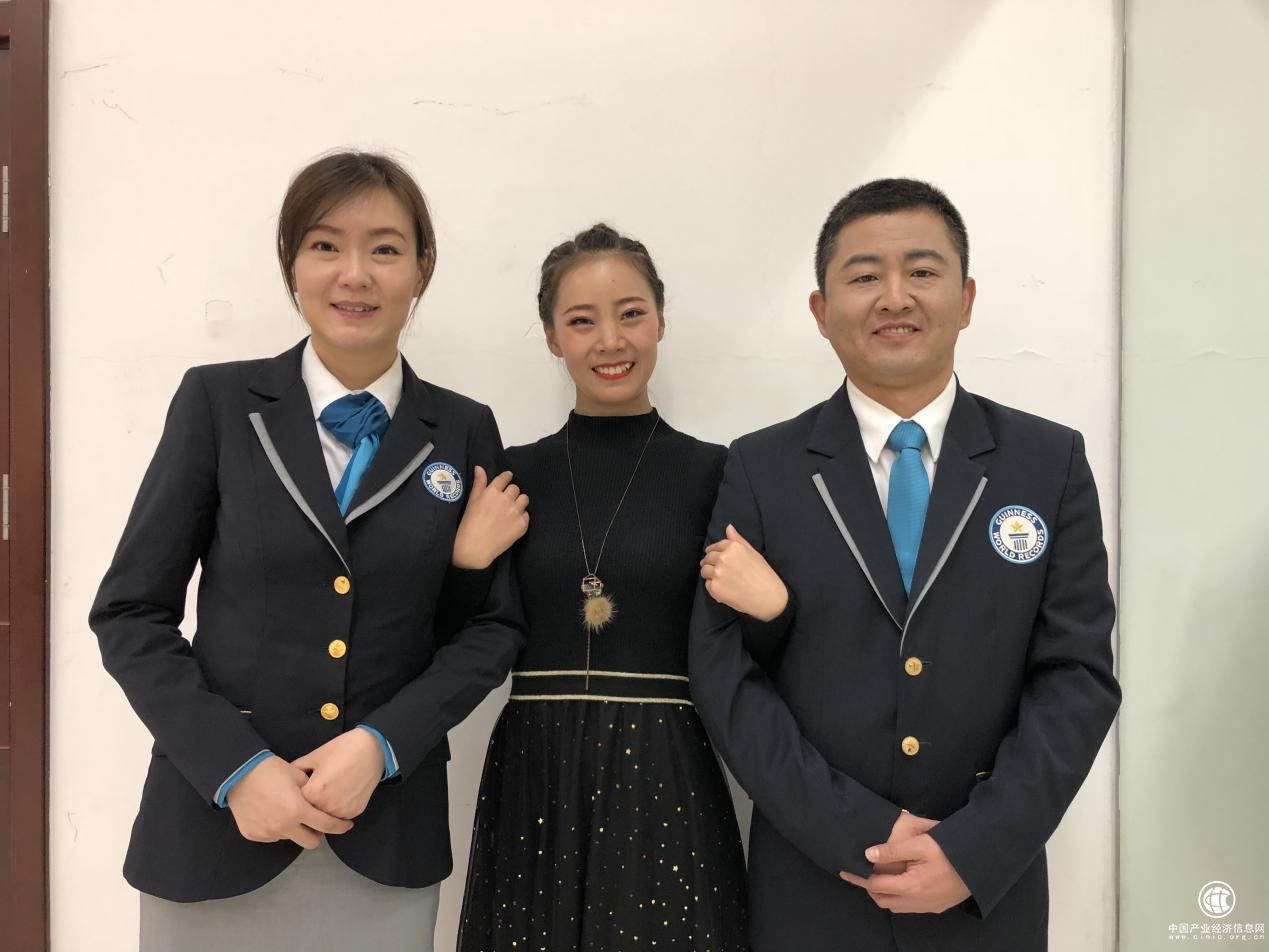 眾多外媒報(bào)道：中國女孩盛雪打破吉尼斯世界紀(jì)錄，讓外國人驚嘆不已