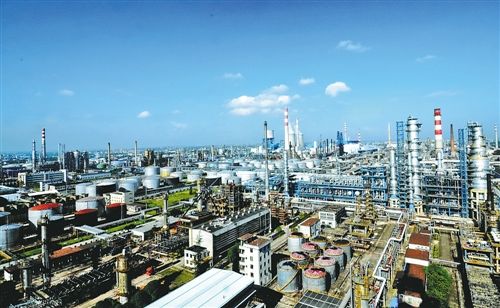 重壓下有支撐 我國石化行業(yè)經(jīng)濟(jì)運行持續(xù)向好