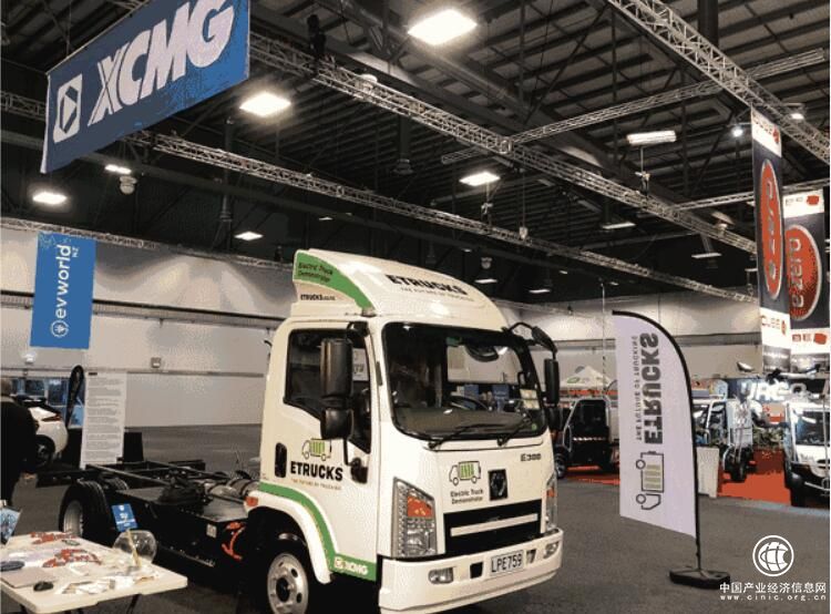 徐工集團(tuán)E300純電動(dòng)廂式運(yùn)輸車亮相新西蘭車展