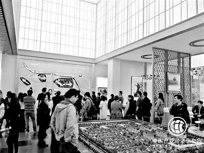  樓市 量?jī)r(jià)齊跌