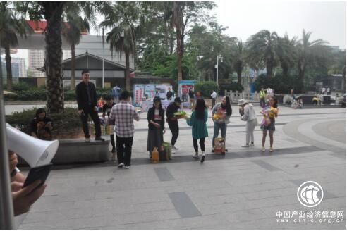 蘇寧營銷又火了，網(wǎng)友：京東營銷部快來補(bǔ)課！