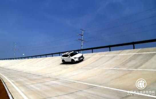 堅守品質(zhì)初心 江淮汽車高環(huán)跑道正式通車