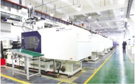 中國高新企業(yè)達18.1萬家 民營企業(yè)占比超八成