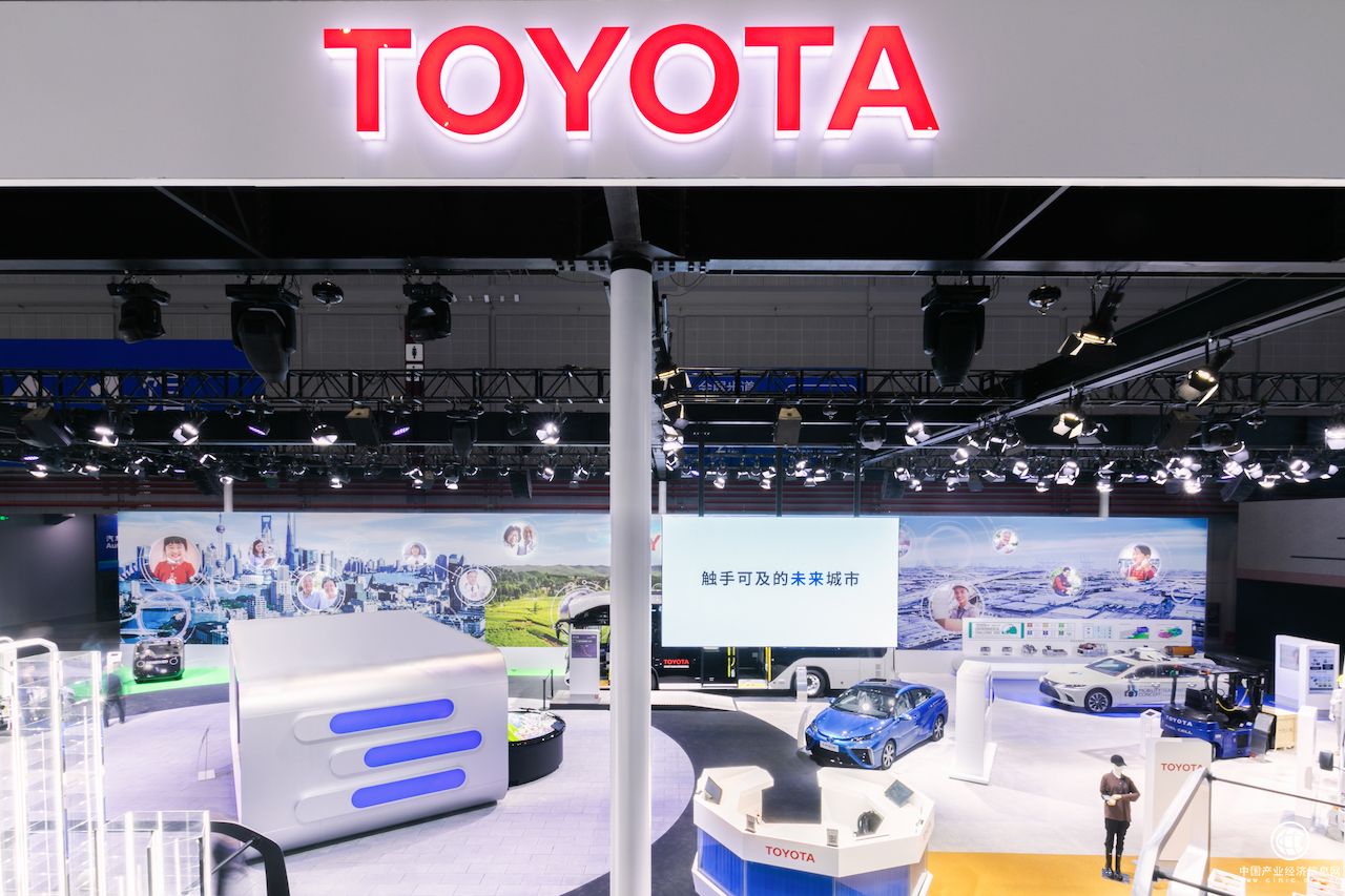 別人放產(chǎn)品 豐田居然在進(jìn)博會(huì)上“演話劇”？