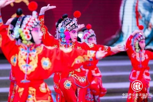 江門長優(yōu)實業(yè)：豐臺戲曲特色學(xué)校，弘揚戲曲文化