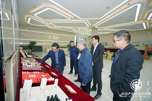 孔涇源理事長(zhǎng)視察粵港?？?梳理模塊化營(yíng)銷新方式