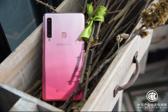 將生活幻化成詩，三星Galaxy A9s記錄唯美時光