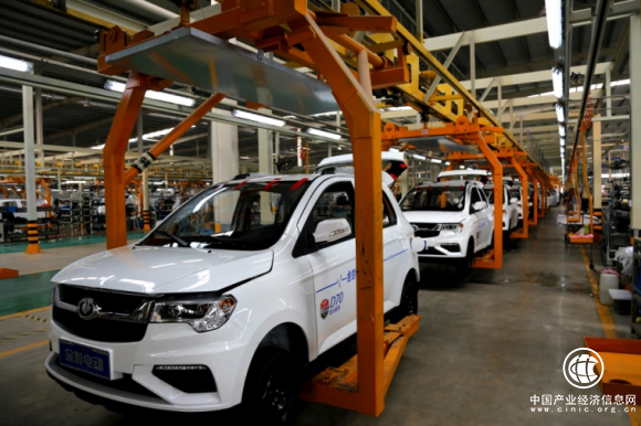 金彭、長安領(lǐng)銜，2018新能源汽車質(zhì)量排名前三甲出爐