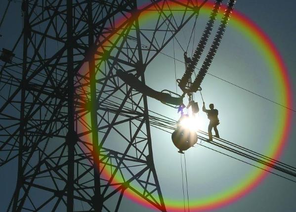 11月上市公司收購新能源資產(chǎn)超18億元 光伏、風(fēng)電資產(chǎn)正變身“香餑餑”