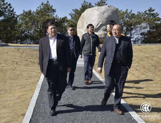 全球書法名家天岳幕阜山義務共書《道德經(jīng)》